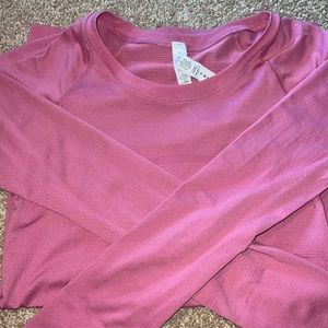 Pink lululemon swiftly tech long sleeve